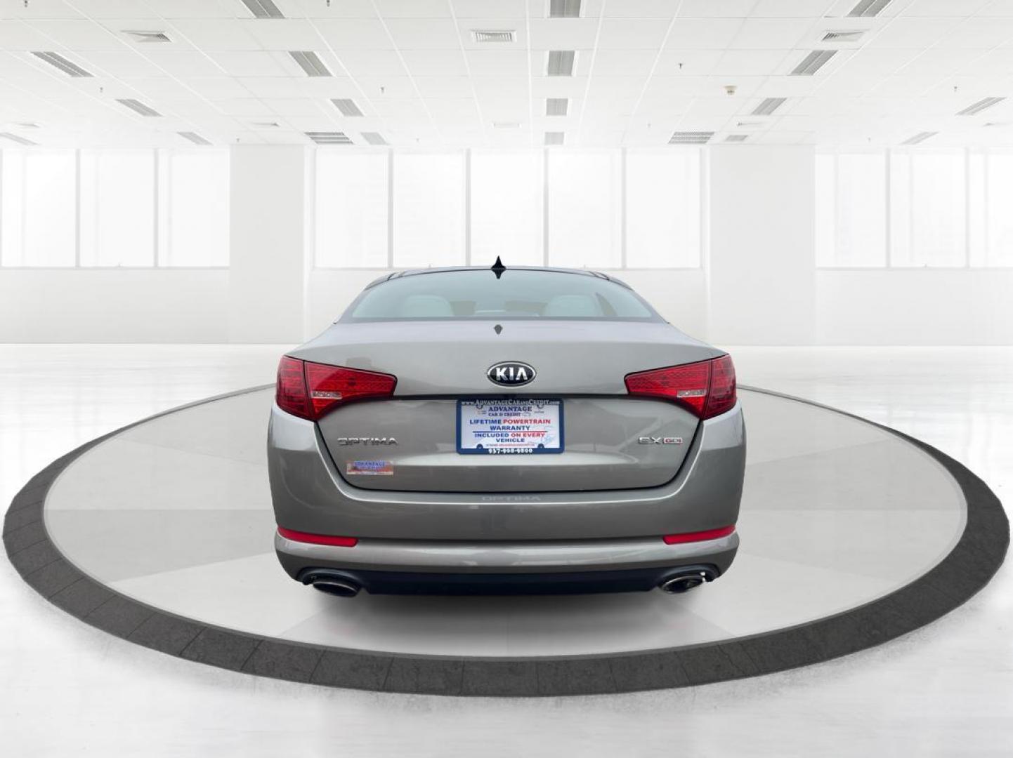 2013 Kia Optima EX (5XXGN4A76DG) with an Other engine, located at 4508 South Dixie Dr, Moraine, OH, 45439, (937) 908-9800, 39.689976, -84.218452 - 2013 Kia Optima EX - Photo#3