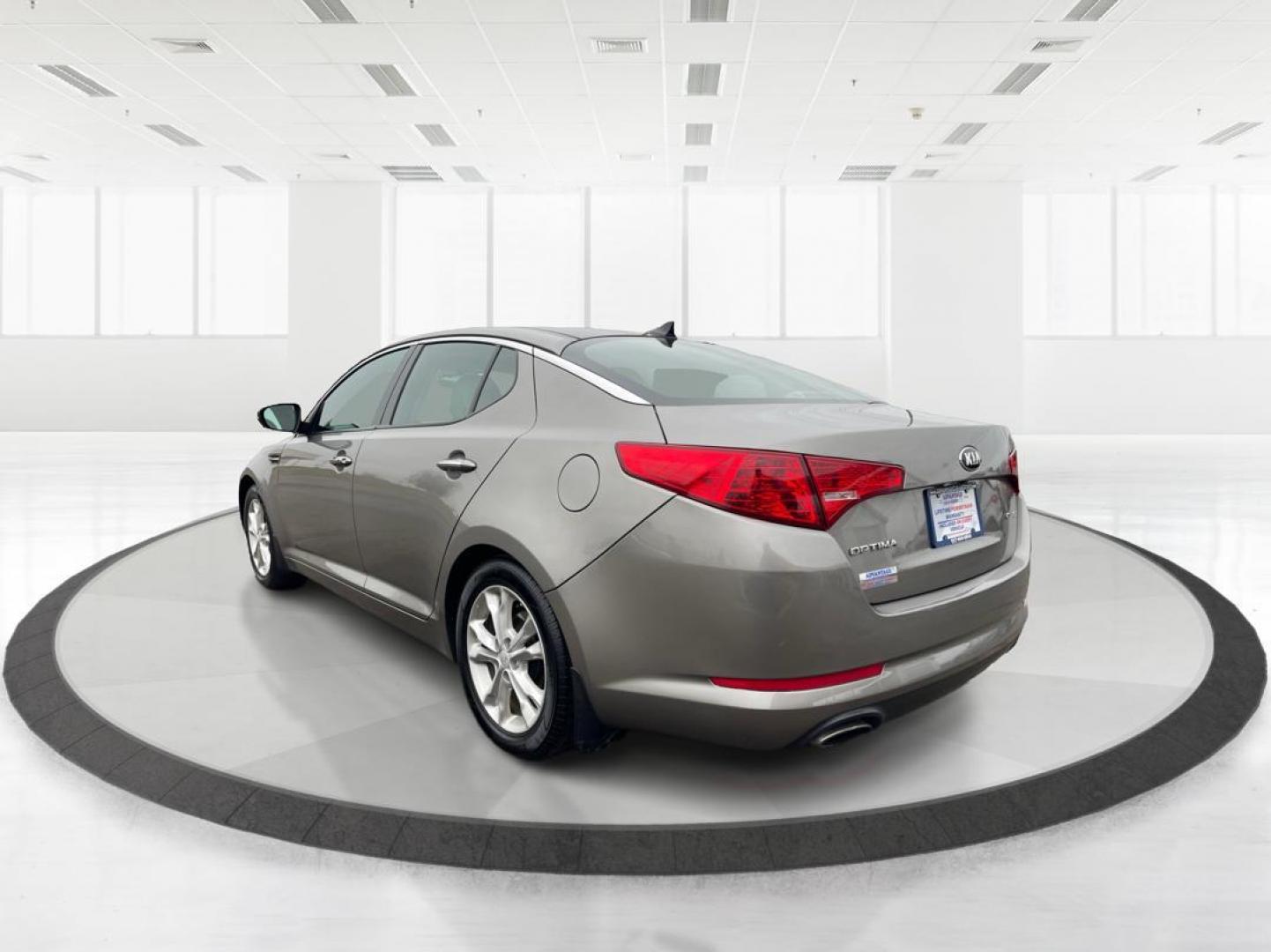 2013 Kia Optima EX (5XXGN4A76DG) with an Other engine, located at 4508 South Dixie Dr, Moraine, OH, 45439, (937) 908-9800, 39.689976, -84.218452 - 2013 Kia Optima EX - Photo#4