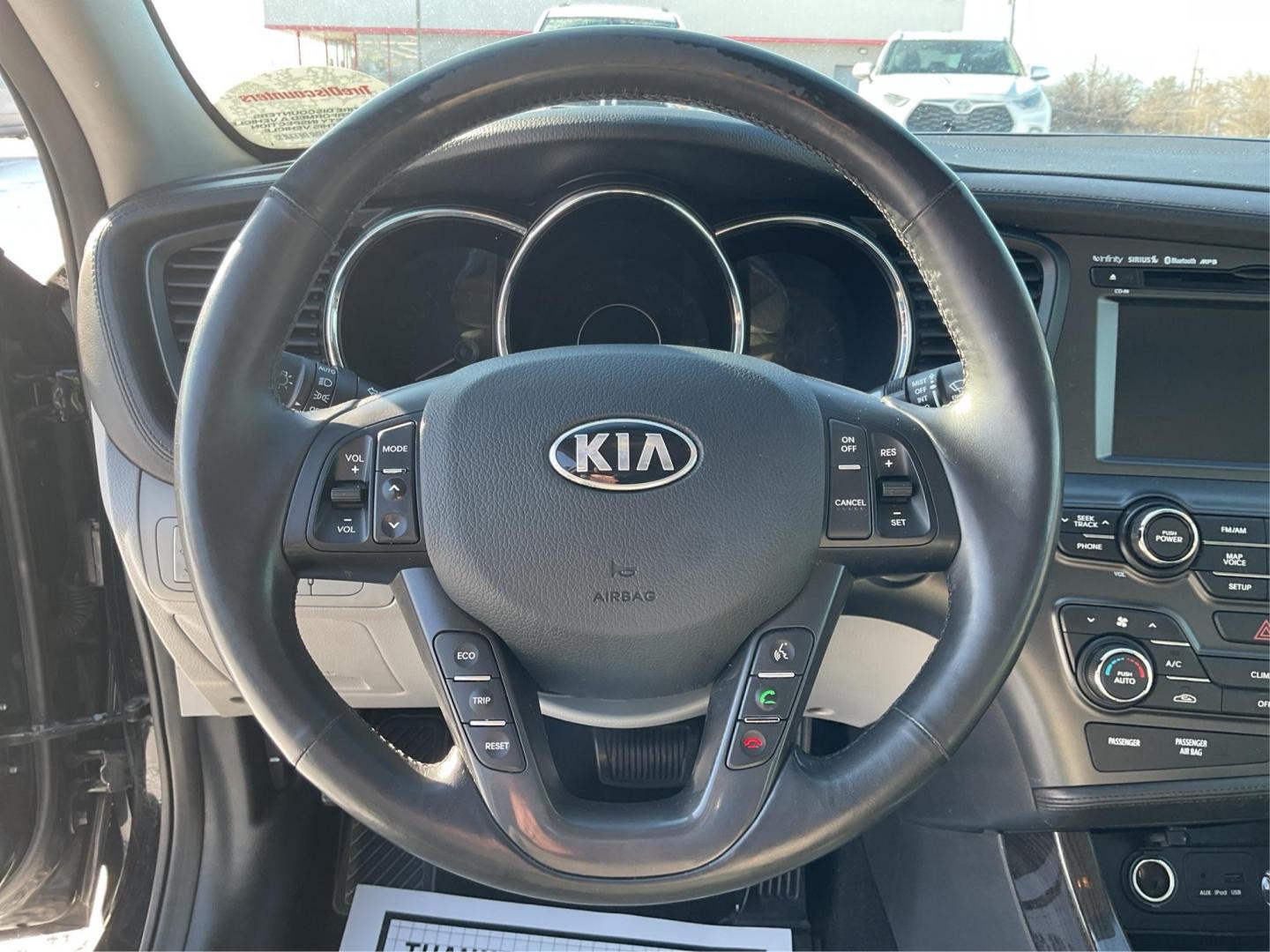 2013 Kia Optima EX (5XXGN4A70DG) with an 2.4L I-4 gasoline direct injection engine, located at 8750 N County Rd 25A, Piqua, OH, 45356, (937) 908-9800, 40.164391, -84.232513 - 2013 Kia Optima EX - Photo#15