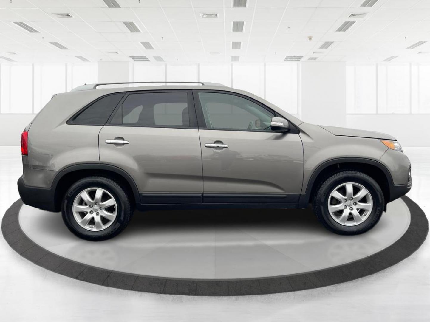 2013 Kia Sorento LX (5XYKT4A6XDG) with an Other engine, located at 4508 South Dixie Dr, Moraine, OH, 45439, (937) 908-9800, 39.689976, -84.218452 - 2013 Kia Sorento LX - Photo#1