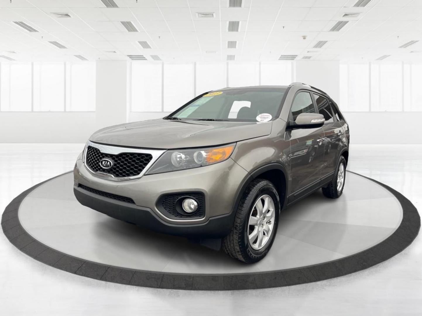 2013 Kia Sorento LX (5XYKT4A6XDG) with an Other engine, located at 4508 South Dixie Dr, Moraine, OH, 45439, (937) 908-9800, 39.689976, -84.218452 - 2013 Kia Sorento LX - Photo#7