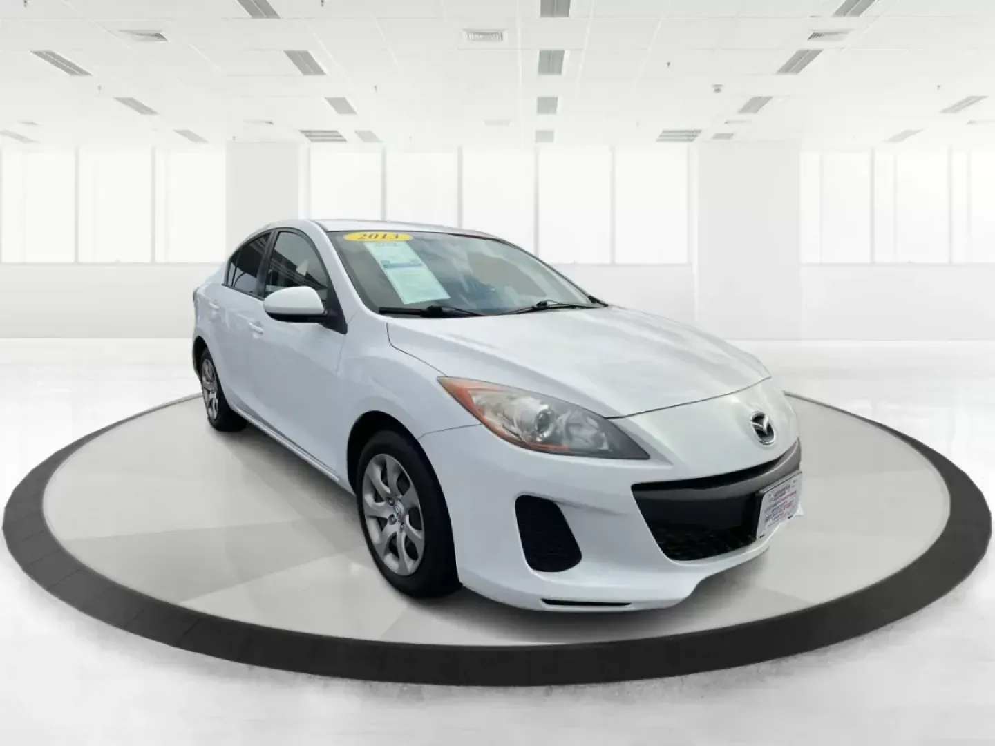 2013 Mazda Mazda3 i SV (JM1BL1TF0D1) with an 2L I-4 DOHC engine, located at 1184 Kauffman Ave, Fairborn, OH, 45324, (937) 908-9800, 39.807072, -84.030914 - 2013 Mazda Mazda3 i SV - Photo#0