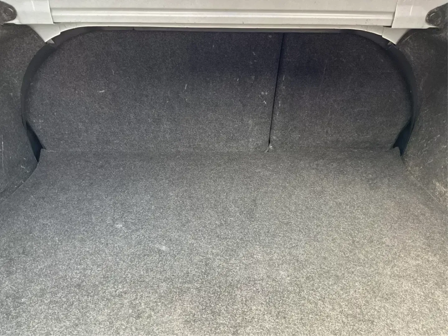 2013 Mazda Mazda3 i SV (JM1BL1TF0D1) with an 2L I-4 DOHC engine, located at 1184 Kauffman Ave, Fairborn, OH, 45324, (937) 908-9800, 39.807072, -84.030914 - 2013 Mazda Mazda3 i SV - Photo#12