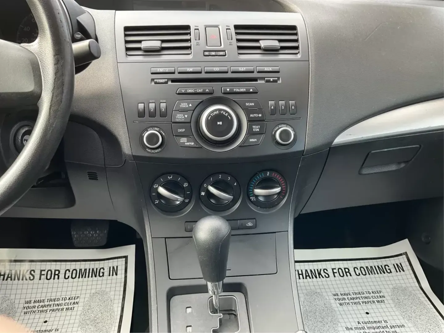 2013 Mazda Mazda3 i SV (JM1BL1TF0D1) with an 2L I-4 DOHC engine, located at 1184 Kauffman Ave, Fairborn, OH, 45324, (937) 908-9800, 39.807072, -84.030914 - 2013 Mazda Mazda3 i SV - Photo#13