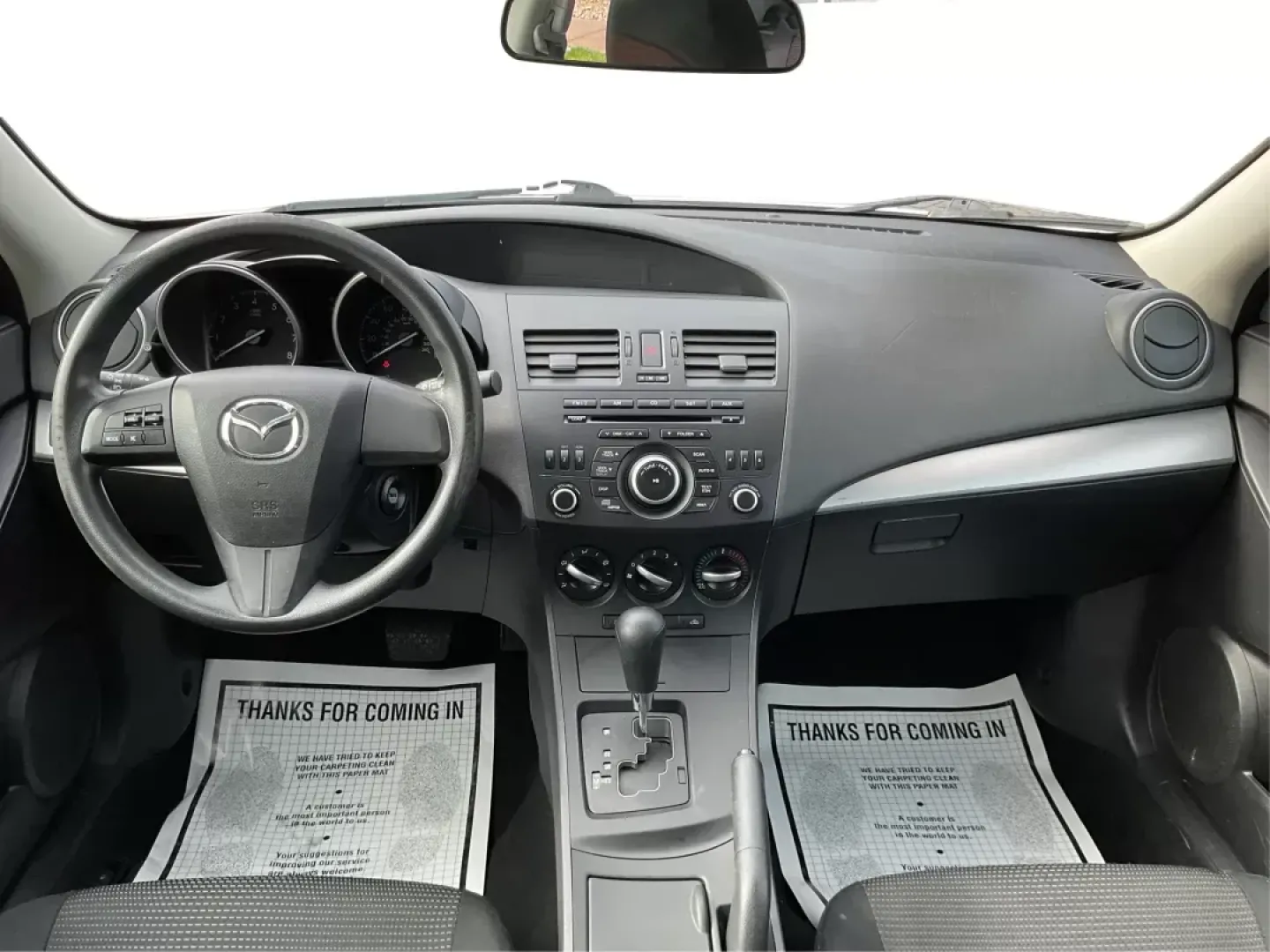 2013 Mazda Mazda3 i SV (JM1BL1TF0D1) with an 2L I-4 DOHC engine, located at 1184 Kauffman Ave, Fairborn, OH, 45324, (937) 908-9800, 39.807072, -84.030914 - 2013 Mazda Mazda3 i SV - Photo#19