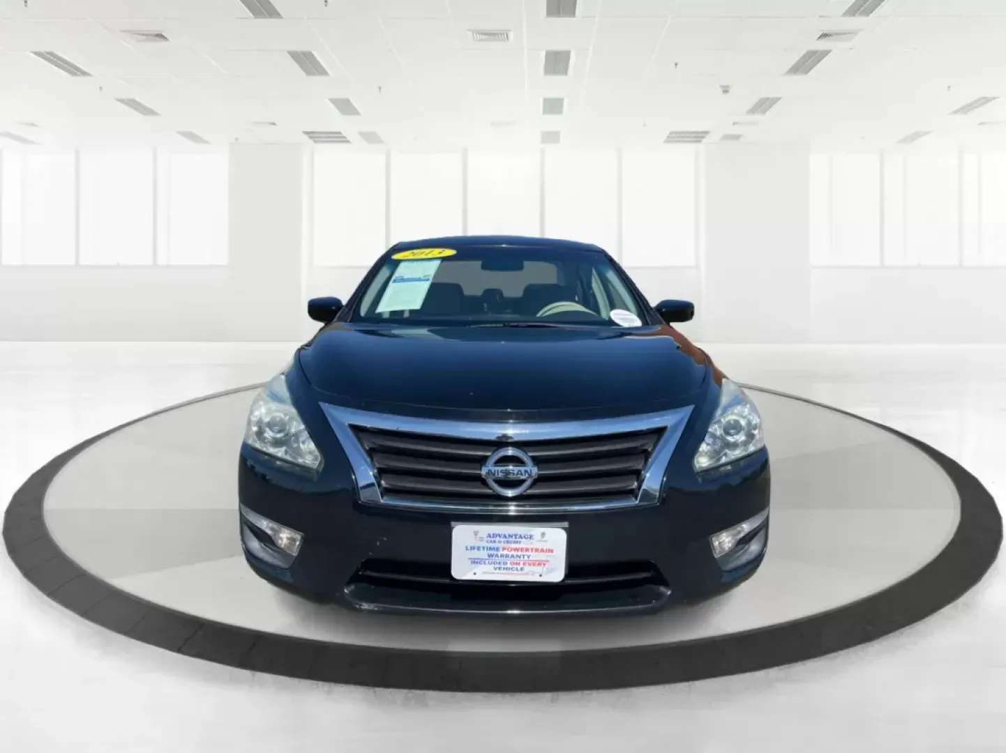 2013 Nissan Altima 2.5 S (1N4AL3AP1DC) with an 2.5L I-4 DOHC engine, located at 401 Woodman Dr, Riverside, OH, 45431, (937) 908-9800, 39.760899, -84.123421 - 2013 Nissan Altima 2.5 S - Photo#6