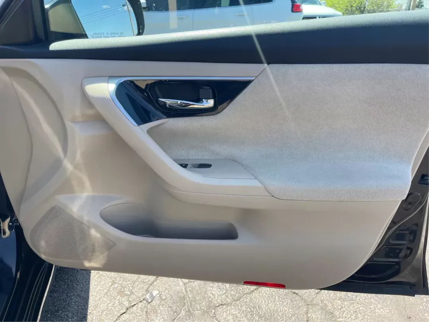 2013 Nissan Altima 2.5 S (1N4AL3AP1DC) with an 2.5L I-4 DOHC engine, located at 401 Woodman Dr, Riverside, OH, 45431, (937) 908-9800, 39.760899, -84.123421 - 2013 Nissan Altima 2.5 S - Photo#19