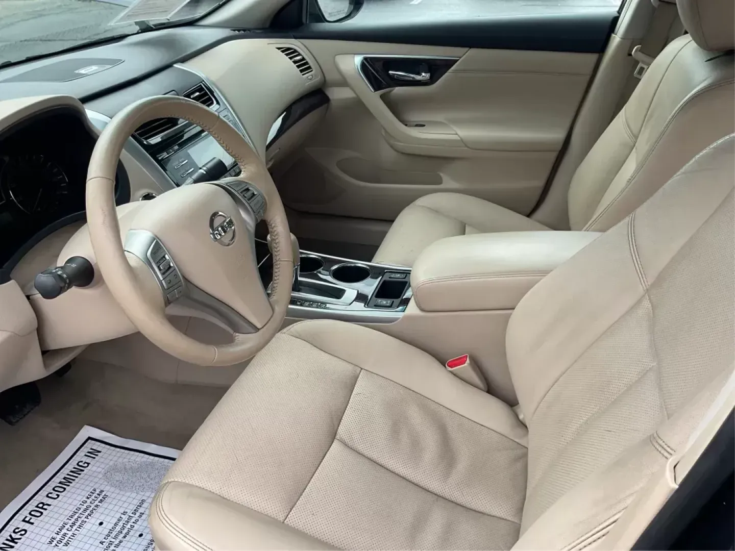 2013 Nissan Altima 2.5 SL (1N4AL3AP9DN) with an 2.5L I-4 DOHC engine, located at 880 E. National Road, Vandalia, OH, 45377, (937) 908-9800, 39.891918, -84.183594 - 2013 Nissan Altima 2.5 SL - Photo#9