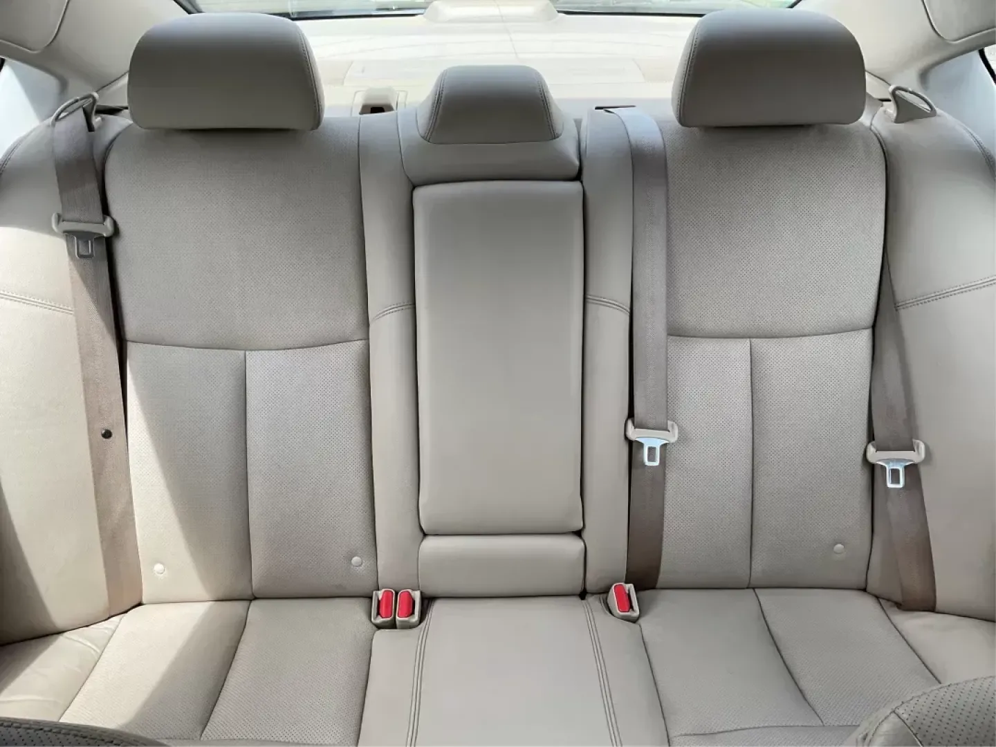 2013 Nissan Altima 2.5 SL (1N4AL3AP9DN) with an 2.5L I-4 DOHC engine, located at 880 E. National Road, Vandalia, OH, 45377, (937) 908-9800, 39.891918, -84.183594 - 2013 Nissan Altima 2.5 SL - Photo#14