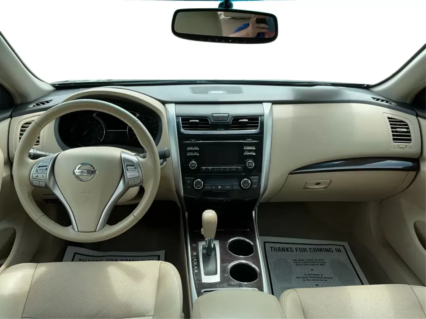 2013 Nissan Altima 2.5 SL (1N4AL3AP9DN) with an 2.5L I-4 DOHC engine, located at 880 E. National Road, Vandalia, OH, 45377, (937) 908-9800, 39.891918, -84.183594 - 2013 Nissan Altima 2.5 SL - Photo#20