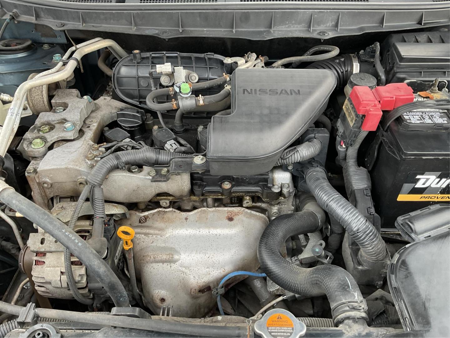 2013 Nissan Rogue SV (JN8AS5MV7DW) with an 2.5L I-4 DOHC engine, located at 1230 East Main St, Xenia, OH, 45385, (937) 908-9800, 39.688026, -83.910172 - 2013 Nissan Rogue SV - Photo#10