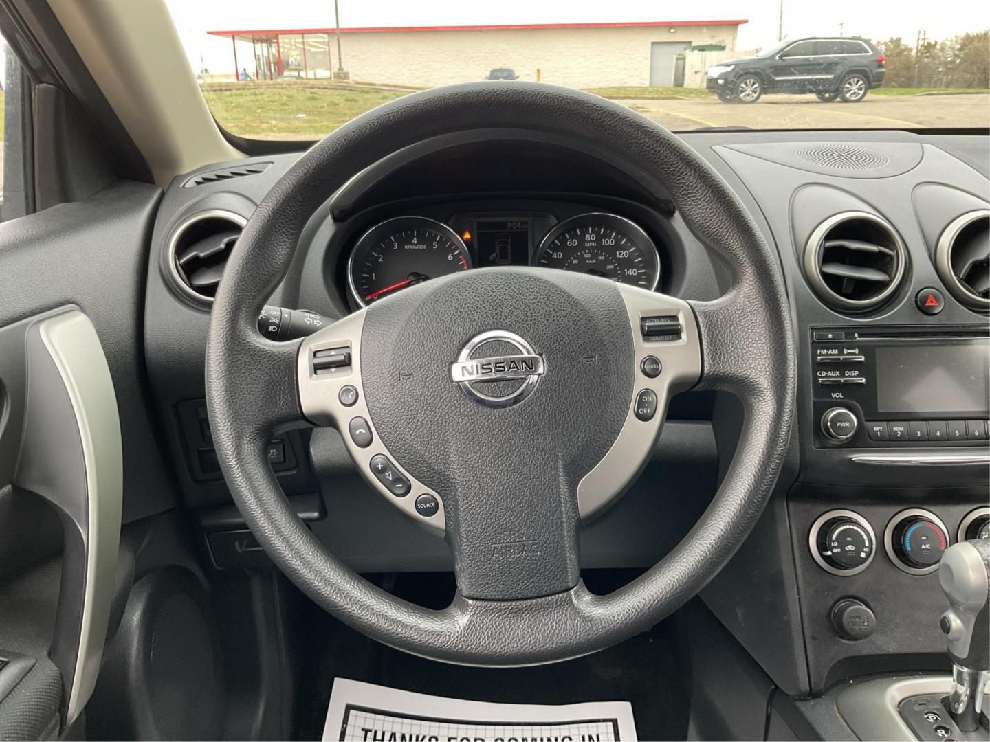 2013 Nissan Rogue SV (JN8AS5MV7DW) with an 2.5L I-4 DOHC engine, located at 1230 East Main St, Xenia, OH, 45385, (937) 908-9800, 39.688026, -83.910172 - 2013 Nissan Rogue SV - Photo#15
