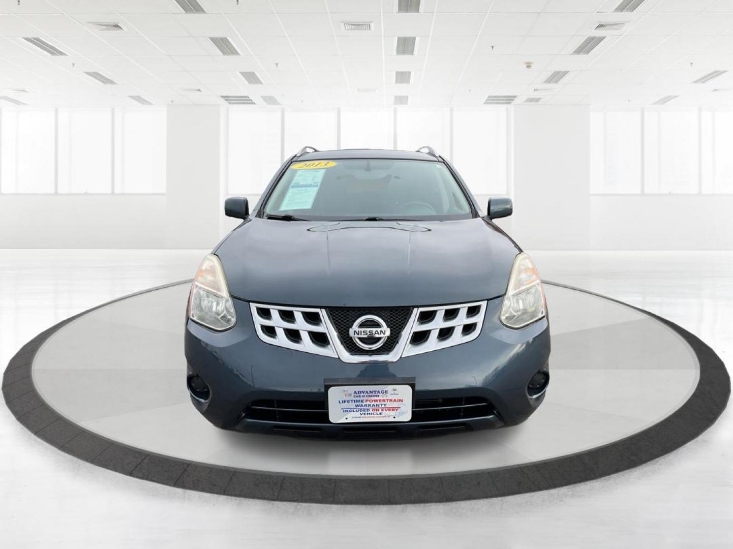 2013 Nissan Rogue SV (JN8AS5MV7DW) with an 2.5L I-4 DOHC engine, located at 1230 East Main St, Xenia, OH, 45385, (937) 908-9800, 39.688026, -83.910172 - 2013 Nissan Rogue SV - Photo#6