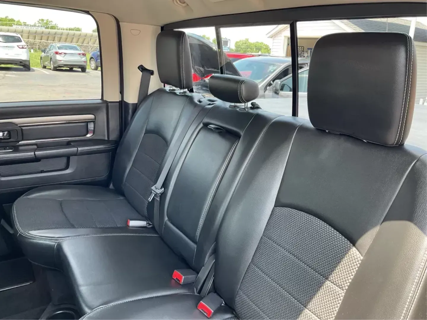 2013 Ram 1500 Sport (1C6RR7MT6DS) with an HEMI 5.7L V-8 variable valve control engine, located at 1951 S Dayton Lakeview Rd., New Carlisle, OH, 45344, (937) 908-9800, 39.890999, -84.050255 - Discover the perfect blend of performance and practicality with this stunning 2013 Ram 1500 Sport Crew Cab, now available at Advantage Car and Credit in Fairborn, OH! Whether you're tackling daily commutes, heading out for a weekend adventure, or need a reliable vehicle for your growing family, this - Photo#8