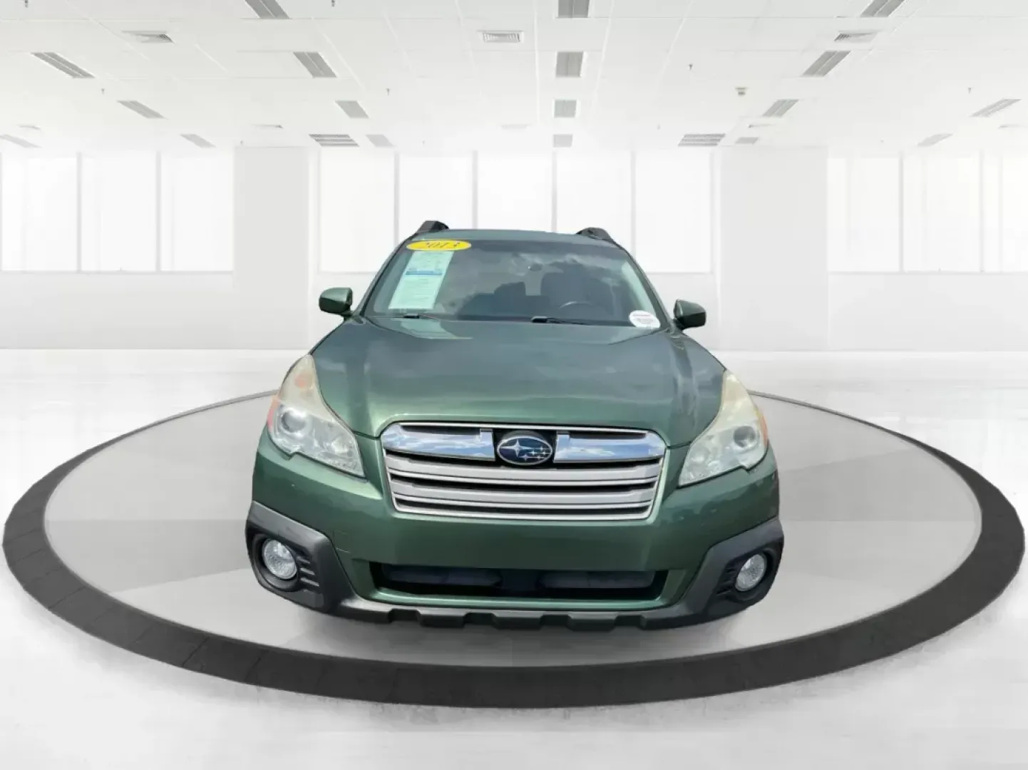 2013 Subaru Outback 2.5i Premium (4S4BRBCC7D3) with an 2.5L H-4 DOHC engine, located at 1184 Kauffman Ave, Fairborn, OH, 45324, (937) 908-9800, 39.807072, -84.030914 - ### Adventure Awaits with This 2013 Subaru Outback at Advantage Car and Credit!<br /> <br /> Are you looking for the perfect vehicle to take your family on weekend getaways or to navigate the bustling streets of Fairborn, OH? Look no further than this **2013 Subaru Outback 2.5i Premium**! This versa - Photo#6