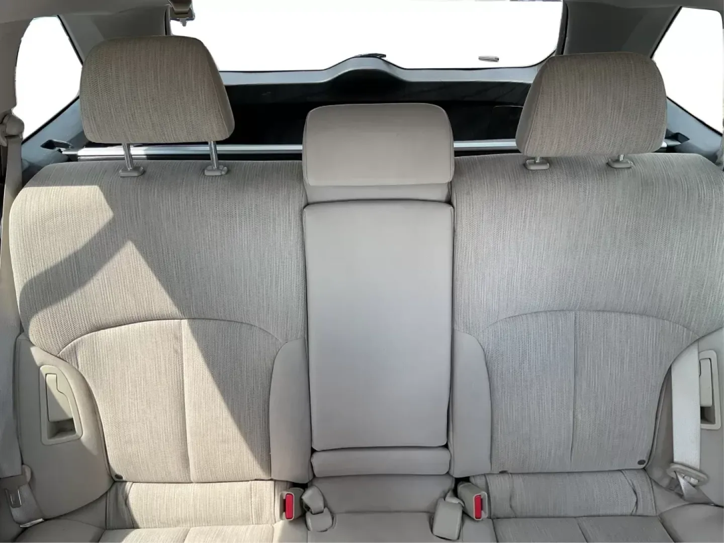 2013 Subaru Outback 2.5i Premium (4S4BRBCC7D3) with an 2.5L H-4 DOHC engine, located at 1184 Kauffman Ave, Fairborn, OH, 45324, (937) 908-9800, 39.807072, -84.030914 - ### Adventure Awaits with This 2013 Subaru Outback at Advantage Car and Credit!<br /> <br /> Are you looking for the perfect vehicle to take your family on weekend getaways or to navigate the bustling streets of Fairborn, OH? Look no further than this **2013 Subaru Outback 2.5i Premium**! This versa - Photo#13