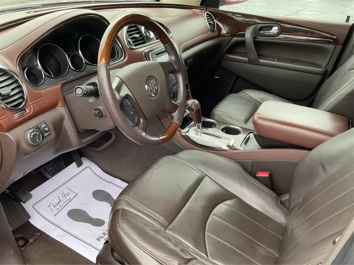 2014 Buick Enclave Premium (5GAKVCKD1EJ) with an 3.6L V-6 gasoline direct injection engine, located at 401 Woodman Dr, Riverside, OH, 45431, (937) 908-9800, 39.760899, -84.123421 - ### Experience Luxury and Versatility with the 2014 Buick Enclave from Advantage Car and Credit in Fairborn, OH!<br /> <br /> Are you searching for a vehicle that effortlessly combines luxurious comfort with family-friendly functionality? Look no further than the stunning **2014 Buick Enclave**, ava - Photo#8