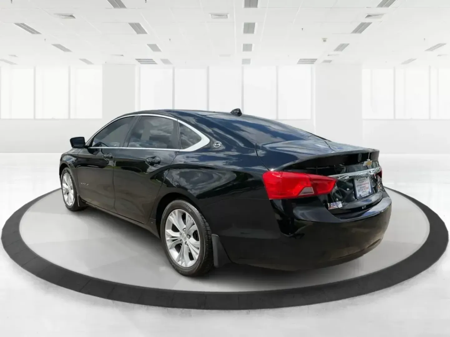 2014 Chevrolet Impala 1LT (1G1115SL6EU) with an ECOTEC 2.5L I-4 gasoline direct injection engine, located at 880 E. National Road, Vandalia, OH, 45377, (937) 908-9800, 39.891918, -84.183594 - 2014 Chevrolet Impala 1LT - Photo#3
