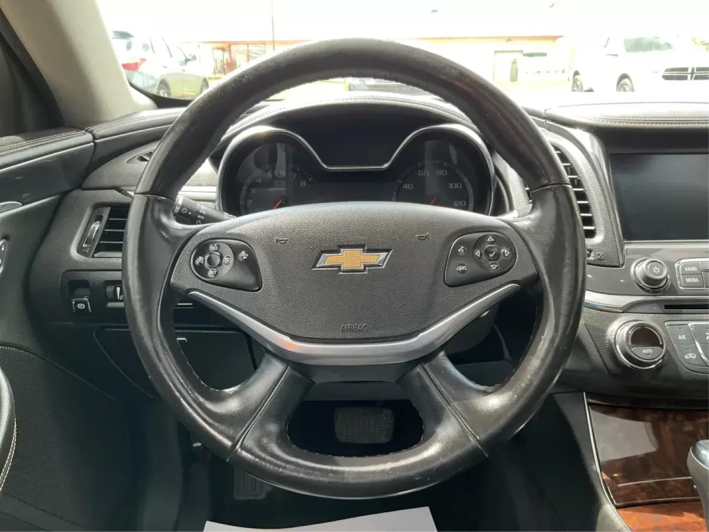 2014 Chevrolet Impala 1LT (1G1115SL6EU) with an ECOTEC 2.5L I-4 gasoline direct injection engine, located at 880 E. National Road, Vandalia, OH, 45377, (937) 908-9800, 39.891918, -84.183594 - 2014 Chevrolet Impala 1LT - Photo#14