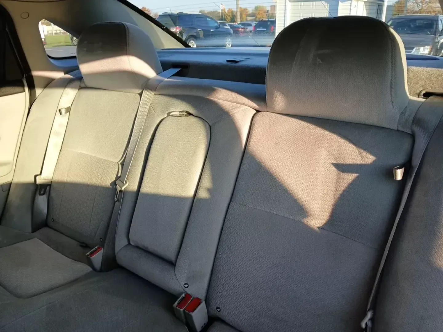 2014 Chevrolet Impala Limited LT (2G1WB5E3XE1) with an 3.6L V6 DOHC 16V FFV engine, 6-Speed Automatic transmission, located at 8750 N County Rd 25A, Piqua, OH, 45356, (937) 908-9800, 40.164391, -84.232513 - 2014 Chevrolet Impala Limited LT - Photo#10
