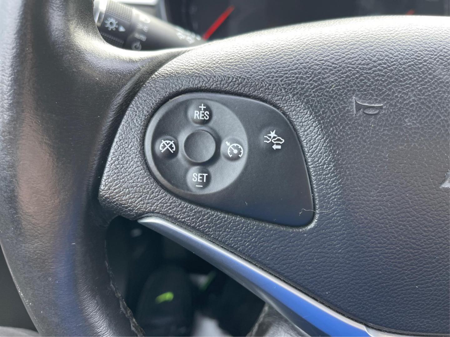 2014 Black Chevrolet Impala 2LT (2G1125S32E9) with an 3.6L V6 DOHC 24VV FFV engine, 6-Speed Automatic transmission, located at 1099 N County Rd 25A , Troy, OH, 45373, (937) 908-9800, 40.057079, -84.212883 - 2014 Chevrolet Impala 2LT - Photo#15