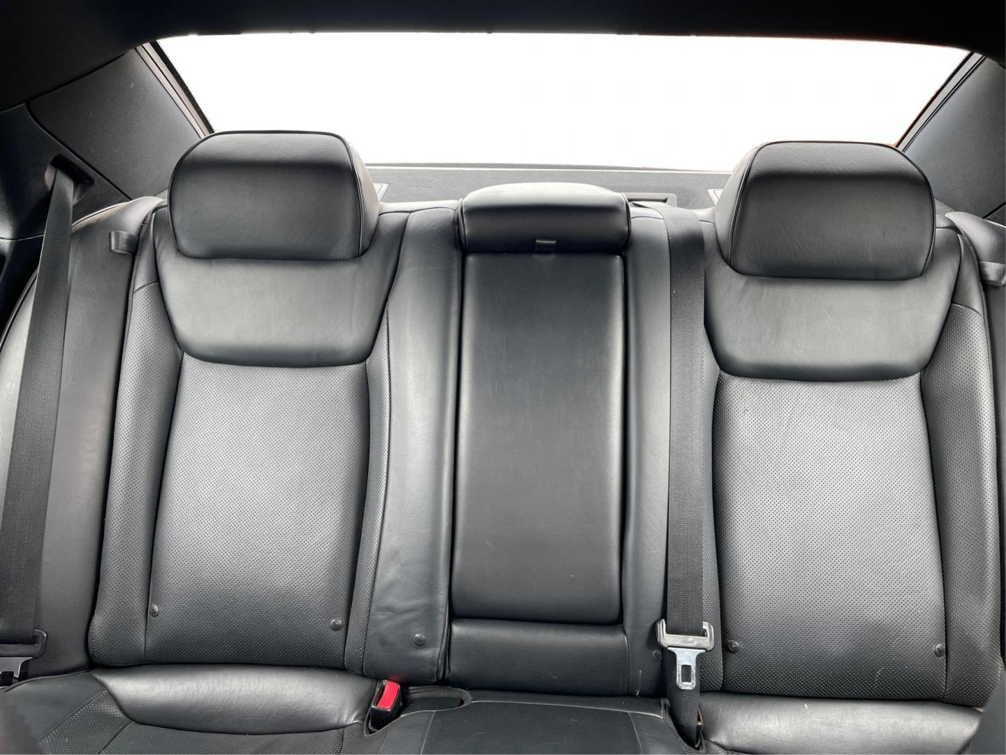 2014 Chrysler 300 C (2C3CCAKT8EH) with an Other engine, located at 1951 S Dayton Lakeview Rd., New Carlisle, OH, 45344, (937) 908-9800, 39.890999, -84.050255 - 2014 Chrysler 300 C - Photo#13