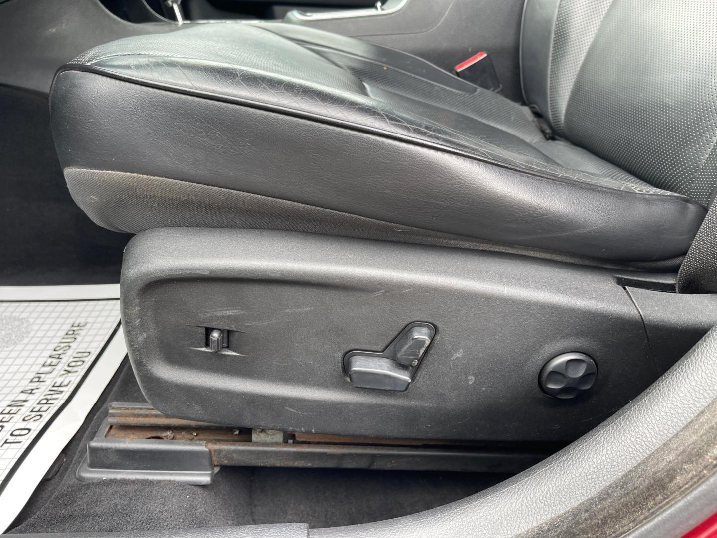 2014 Chrysler 300 C (2C3CCAKT8EH) with an Other engine, located at 1951 S Dayton Lakeview Rd., New Carlisle, OH, 45344, (937) 908-9800, 39.890999, -84.050255 - 2014 Chrysler 300 C - Photo#17