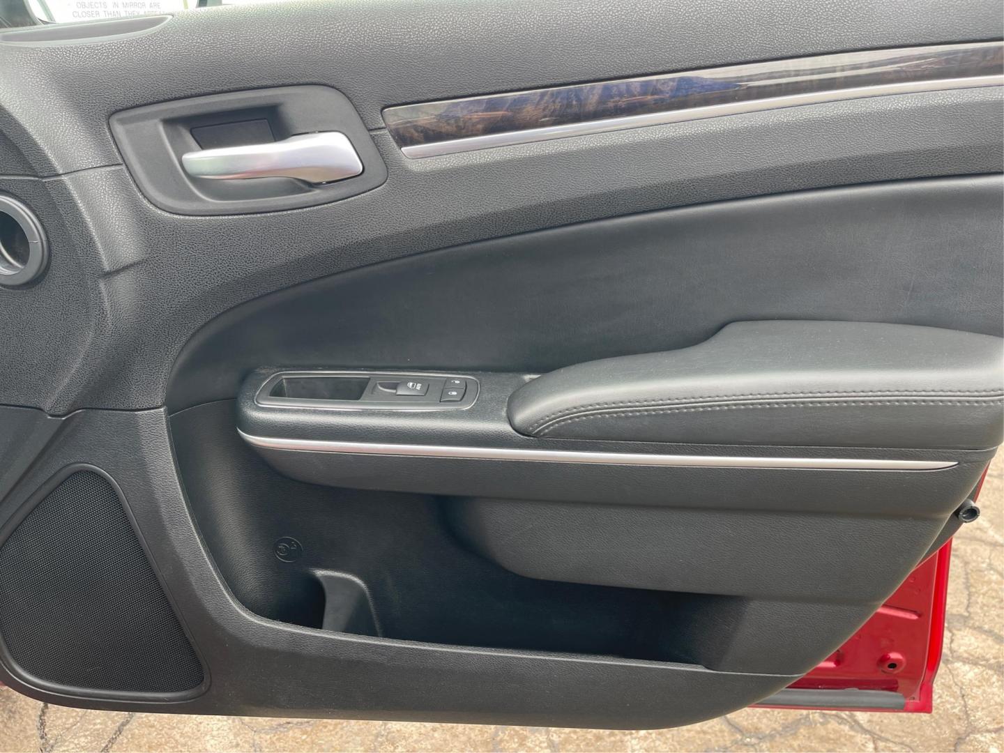 2014 Chrysler 300 C (2C3CCAKT8EH) with an Other engine, located at 1951 S Dayton Lakeview Rd., New Carlisle, OH, 45344, (937) 908-9800, 39.890999, -84.050255 - 2014 Chrysler 300 C - Photo#19