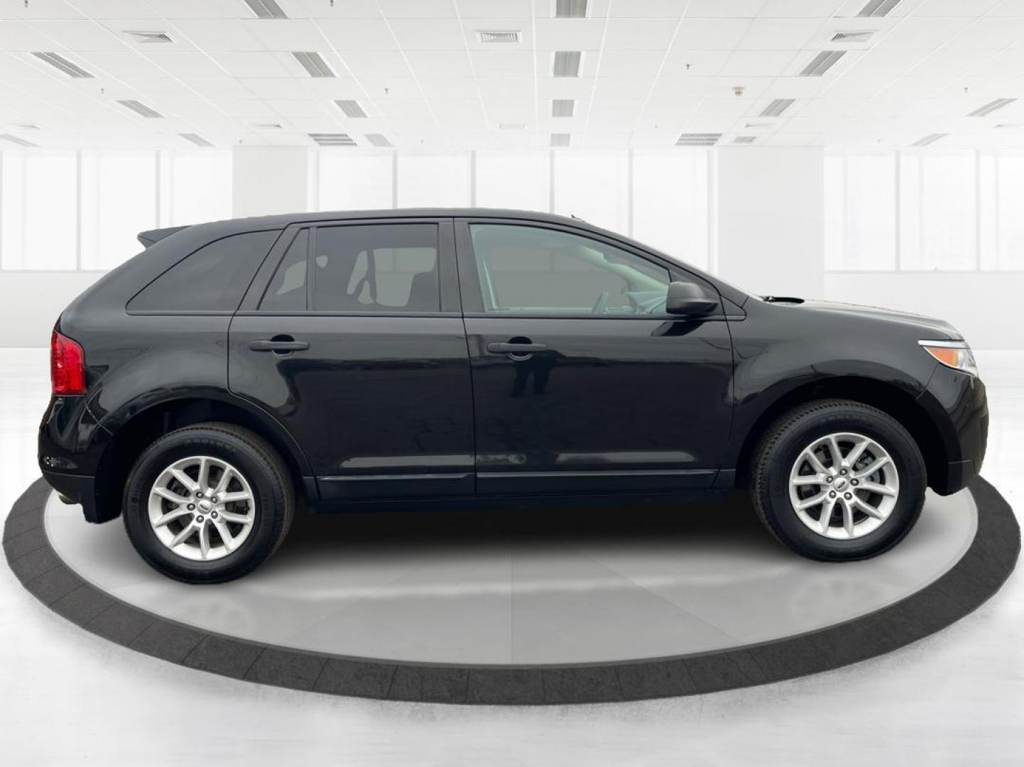 2014 Ford Edge SE (2FMDK3GC4EB) with an Other engine, located at 8750 N County Rd 25A, Piqua, OH, 45356, (937) 908-9800, 40.164391, -84.232513 - 2014 Ford Edge SE - Photo#1