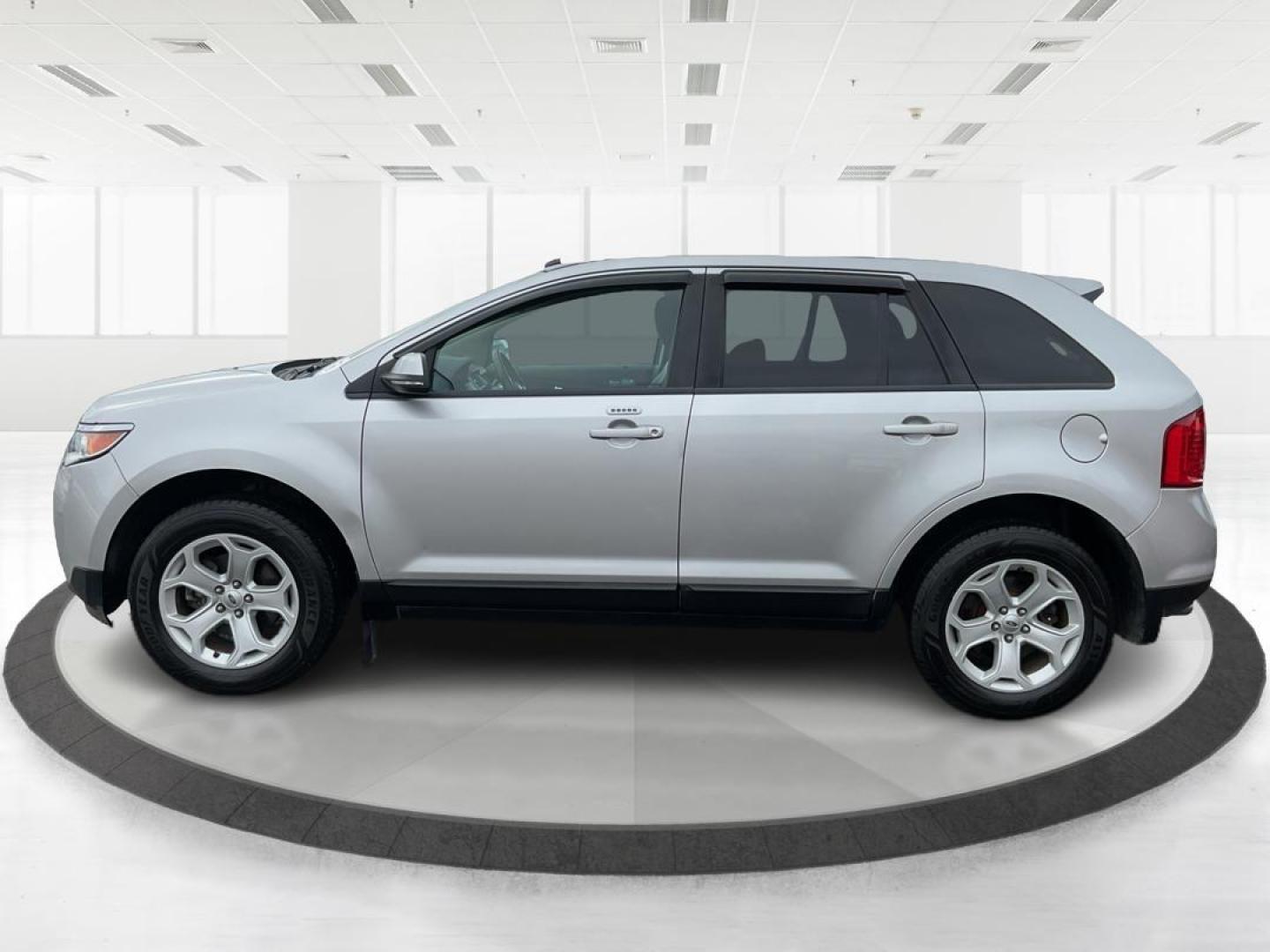2014 Ford Edge SEL AWD (2FMDK4JC9EB) with an 3.5L V6 DOHC 24V engine, 6-Speed Automatic transmission, located at 401 Woodman Dr, Riverside, OH, 45431, (937) 908-9800, 39.760899, -84.123421 - 2014 Ford Edge SEL AWD - Photo#5