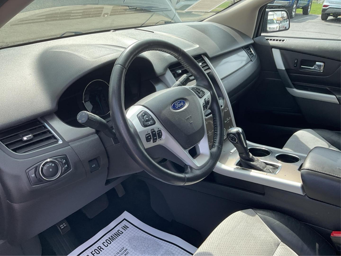 2014 Ford Edge SEL (2FMDK4JC8EB) with an 3.5L V-6 DOHC engine, located at 1230 East Main St, Xenia, OH, 45385, (937) 908-9800, 39.688026, -83.910172 - 2014 Ford Edge SEL - Photo#8