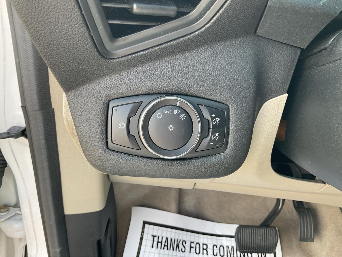 2014 Ford Escape SE (1FMCU0G94EU) with an EcoBoost 1.6L I-4 gasoline direct injection engine, located at 401 Woodman Dr, Riverside, OH, 45431, (937) 908-9800, 39.760899, -84.123421 - 2014 Ford Escape SE - Photo#15