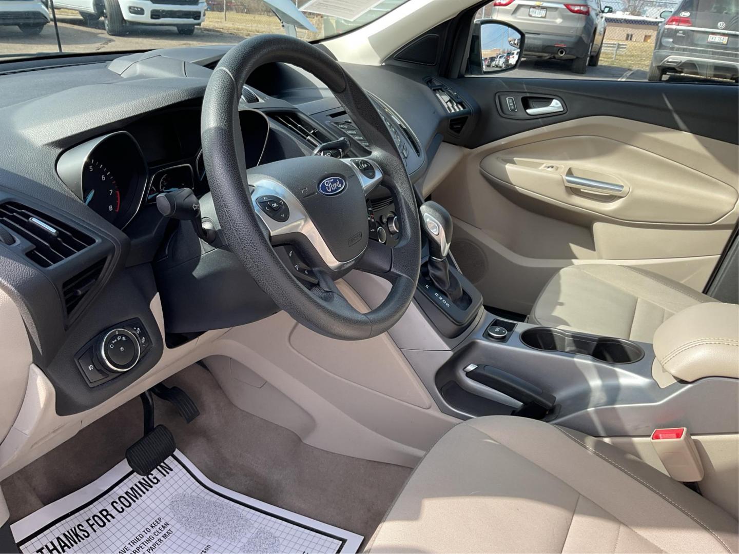 2014 Ford Escape SE (1FMCU0G94EU) with an EcoBoost 1.6L I-4 gasoline direct injection engine, located at 401 Woodman Dr, Riverside, OH, 45431, (937) 908-9800, 39.760899, -84.123421 - 2014 Ford Escape SE - Photo#8