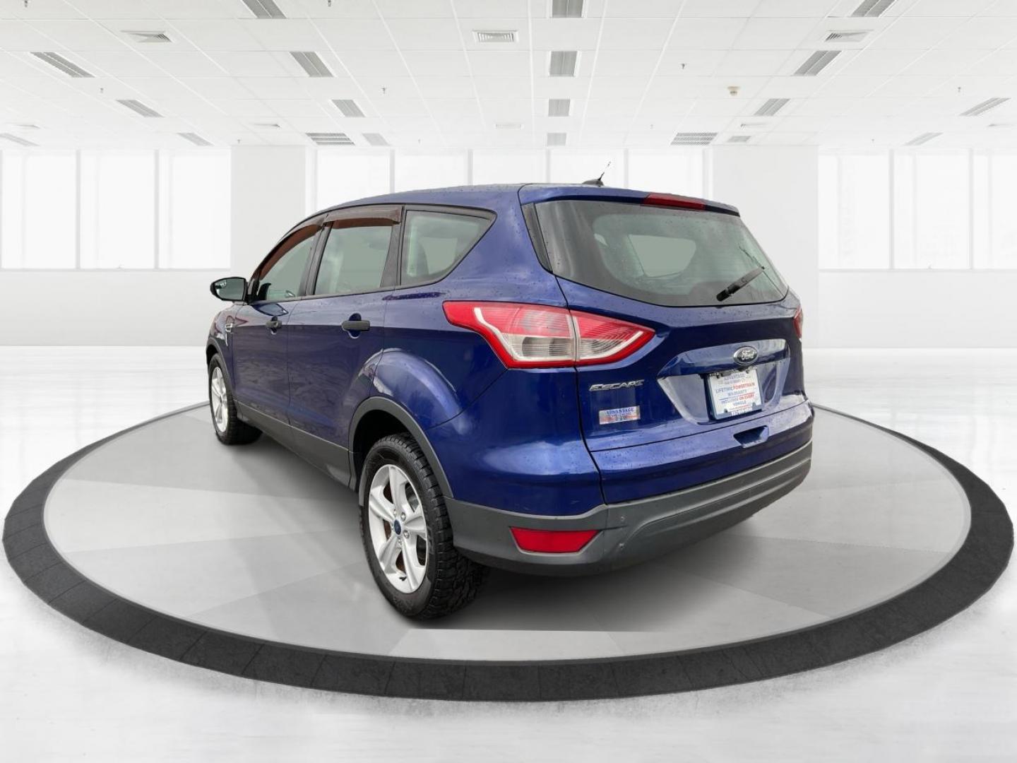 2014 Ford Escape S FWD (1FMCU0F71EU) with an 2.5L L4 DOHC 16V engine, 6-Speed Automatic transmission, located at 1099 N County Rd 25A , Troy, OH, 45373, (937) 908-9800, 40.057079, -84.212883 - 2014 Ford Escape S FWD - Photo#4