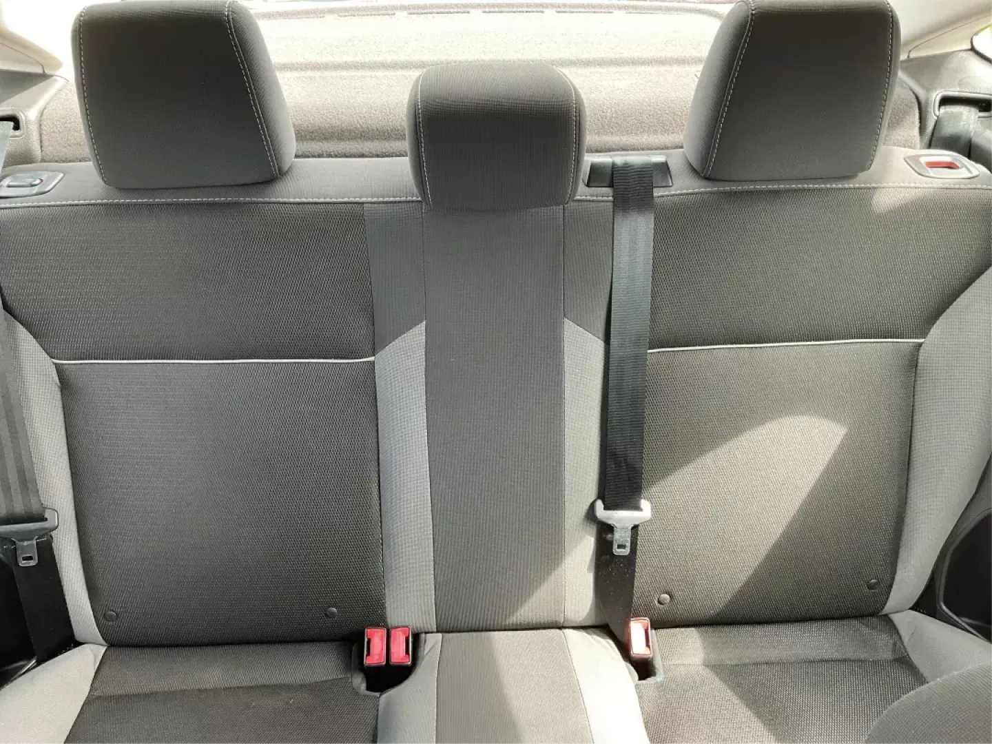 2014 Ford Focus SE (1FADP3F21EL) with an 2L I-4 gasoline direct injection engine, located at 1099 N County Rd 25A , Troy, OH, 45373, (937) 908-9800, 40.057079, -84.212883 - **Discover Your Next Adventure with the 2014 Ford Focus SE in Fairborn, OH!**<br /> <br /> Are you ready to elevate your daily commute or embark on weekend getaways? The 2014 Ford Focus SE is the perfect sedan to complement your lifestyle, offering a blend of efficiency, comfort, and cutting-edge fe - Photo#13