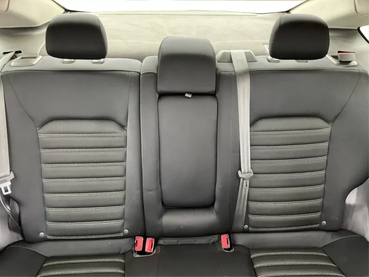 2014 Ford Fusion SE (3FA6P0H78ER) with an Other engine, located at 4508 South Dixie Dr, Moraine, OH, 45439, (937) 908-9800, 39.689976, -84.218452 - **Experience the Perfect Blend of Style and Reliability with the 2014 Ford Fusion SE**<br /> <br /> Are you in search of a dependable sedan that seamlessly balances style, comfort, and performance for your daily commute or weekend adventures? Look no further than the 2014 Ford Fusion SE, available n - Photo#13