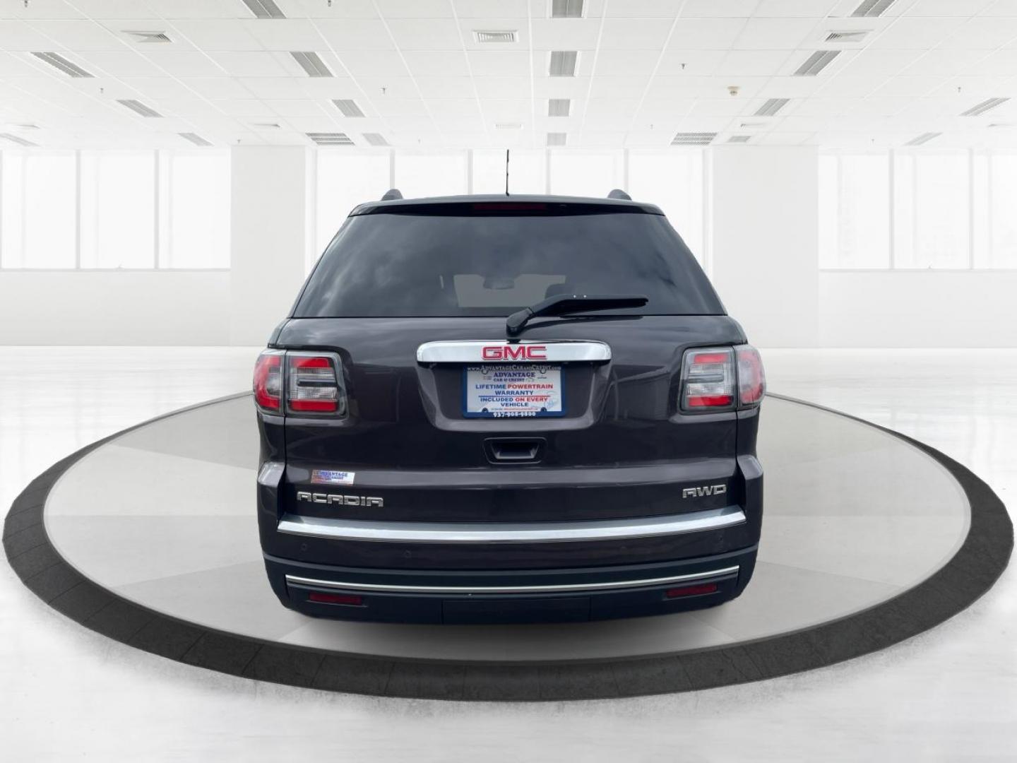 2014 GMC Acadia SLT-1 (1GKKVRKD2EJ) with an 3.6L V-6 gasoline direct injection engine, located at 1099 N County Rd 25A , Troy, OH, 45373, (937) 908-9800, 40.057079, -84.212883 - Third Row - Photo#3
