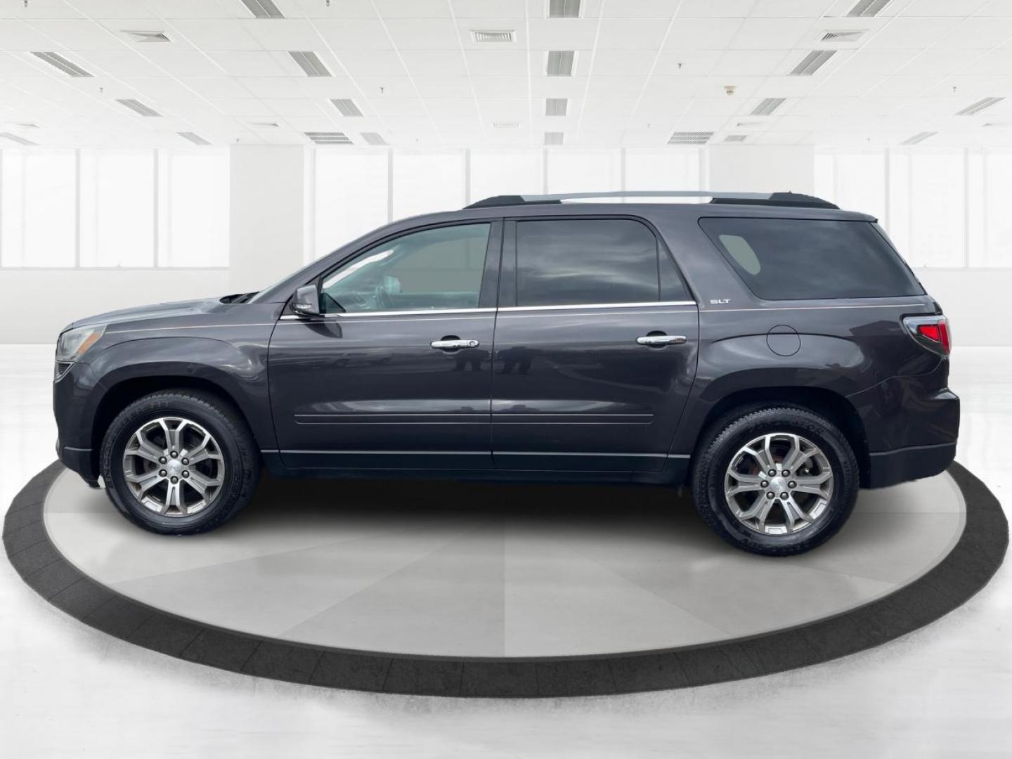 2014 GMC Acadia SLT-1 (1GKKVRKD2EJ) with an 3.6L V-6 gasoline direct injection engine, located at 1099 N County Rd 25A , Troy, OH, 45373, (937) 908-9800, 40.057079, -84.212883 - Third Row - Photo#5