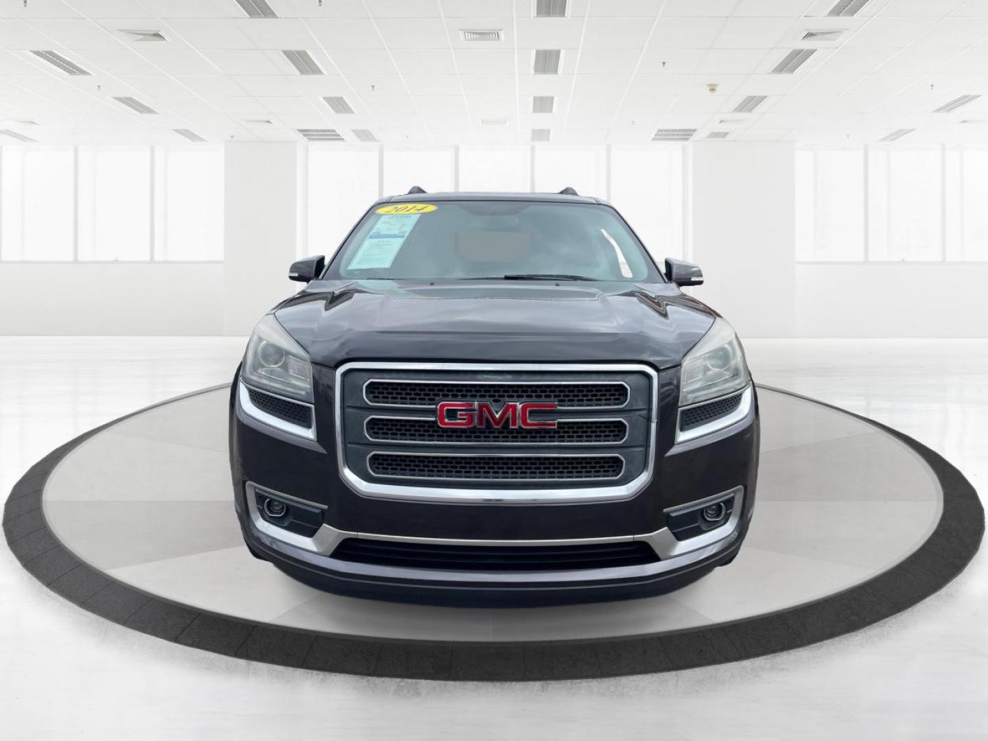 2014 GMC Acadia SLT-1 (1GKKVRKD2EJ) with an 3.6L V-6 gasoline direct injection engine, located at 1099 N County Rd 25A , Troy, OH, 45373, (937) 908-9800, 40.057079, -84.212883 - Third Row - Photo#6
