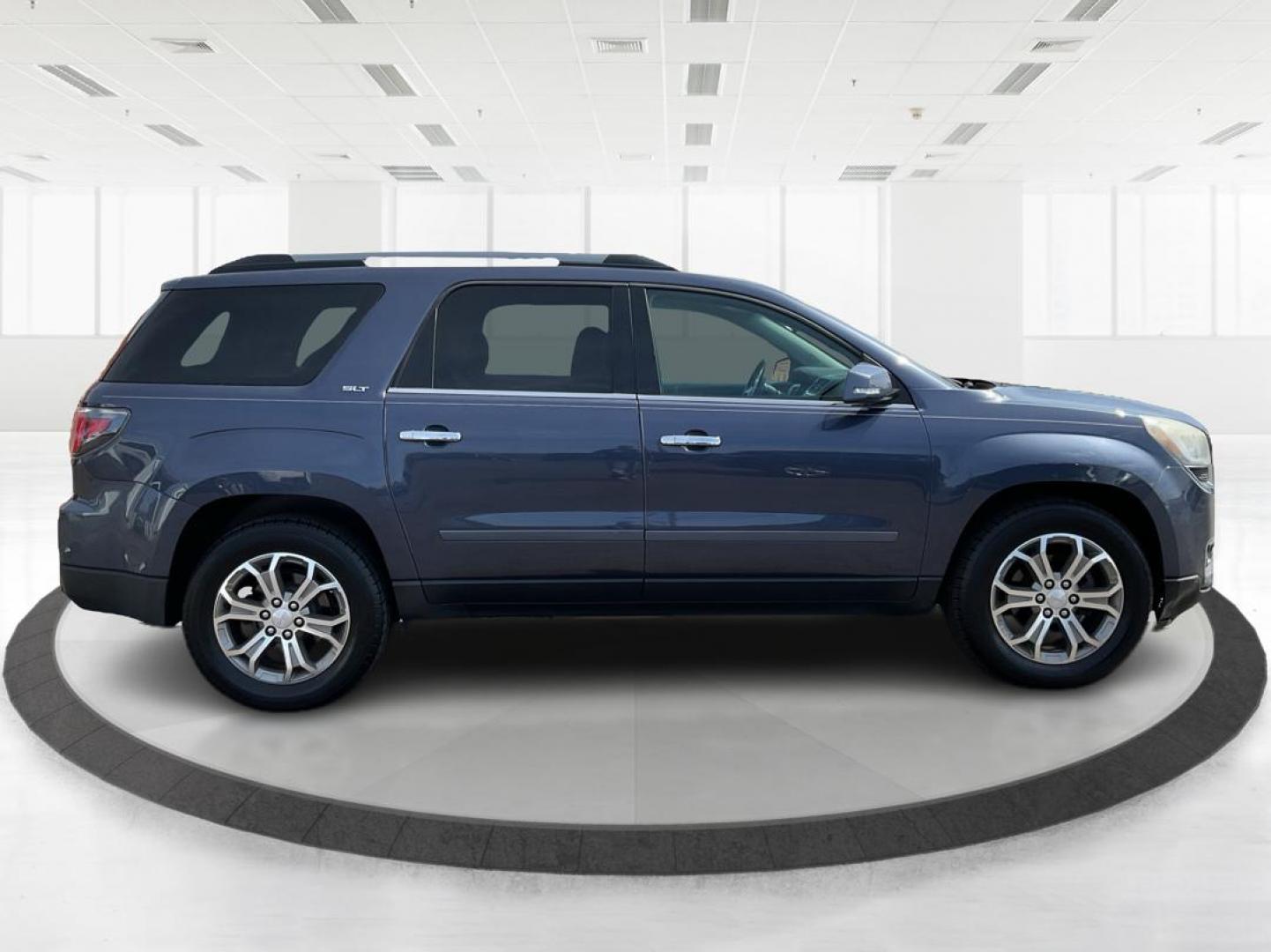 2014 GMC Acadia SLT-1 (1GKKVRKD7EJ) with an 3.6L V-6 gasoline direct injection engine, located at 880 E. National Road, Vandalia, OH, 45377, (937) 908-9800, 39.891918, -84.183594 - Third Row - Photo#1