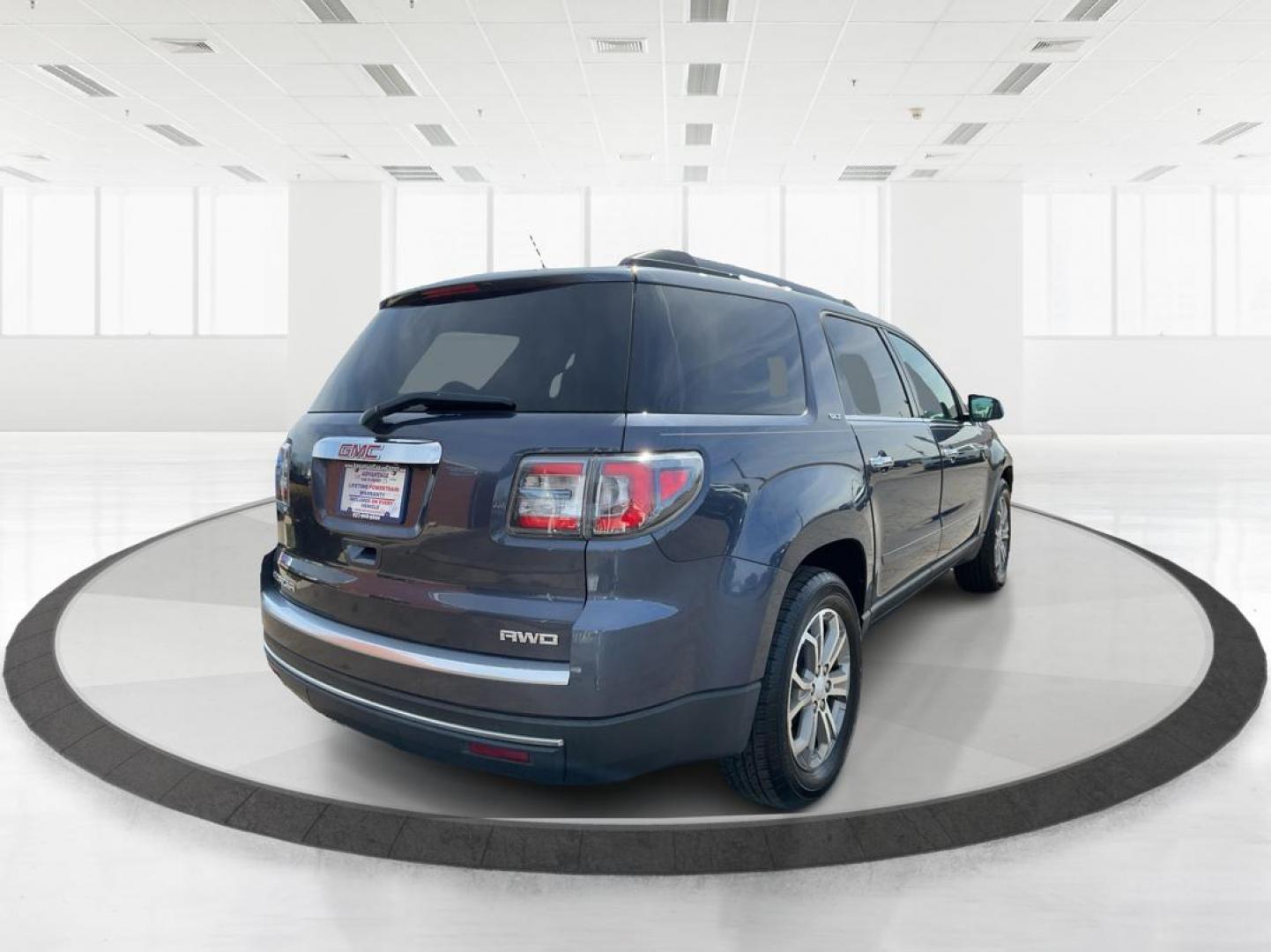 2014 GMC Acadia SLT-1 (1GKKVRKD7EJ) with an 3.6L V-6 gasoline direct injection engine, located at 880 E. National Road, Vandalia, OH, 45377, (937) 908-9800, 39.891918, -84.183594 - Third Row - Photo#2