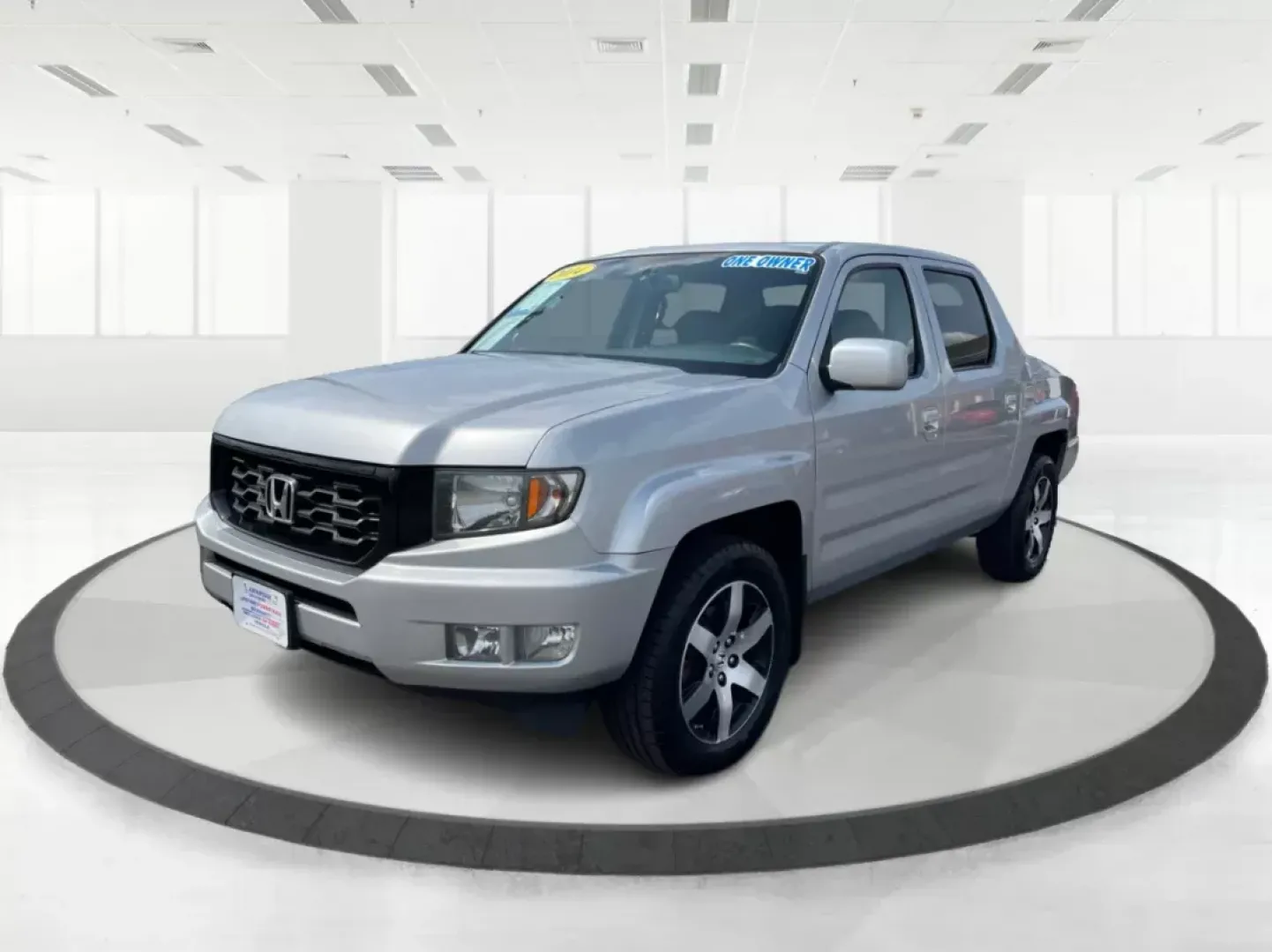2014 Honda Ridgeline RTL-S (5FPYK1F67EB) with an 3.5L V6 SOHC 24V engine, 5-Speed Automatic transmission, located at 1230 East Main St, Xenia, OH, 45385, (937) 908-9800, 39.688026, -83.910172 - One Owner - Photo#7