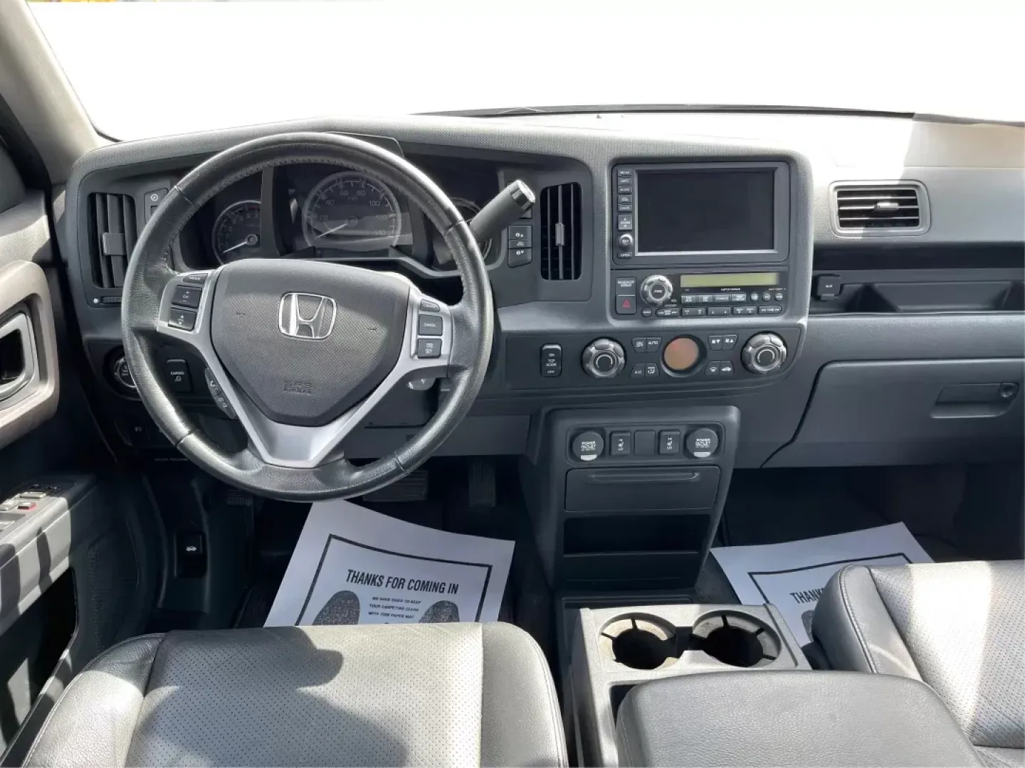 2014 Honda Ridgeline RTL-S (5FPYK1F67EB) with an 3.5L V6 SOHC 24V engine, 5-Speed Automatic transmission, located at 1230 East Main St, Xenia, OH, 45385, (937) 908-9800, 39.688026, -83.910172 - One Owner - Photo#19