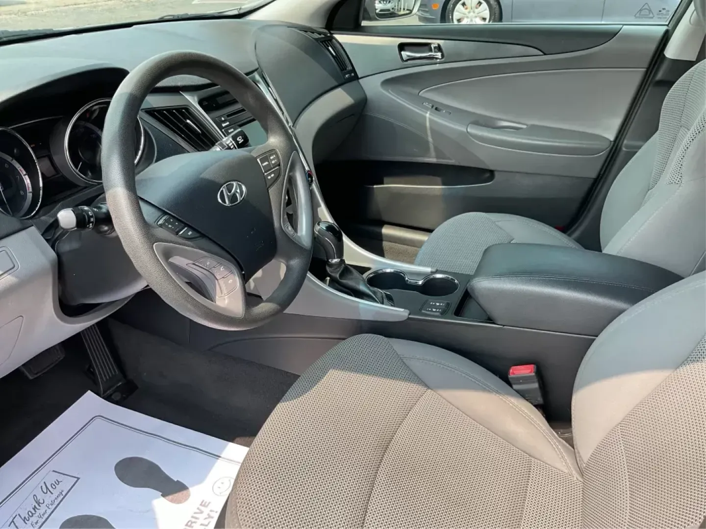 2014 Hyundai Sonata GLS (5NPEB4AC8EH) with an 2.4L I-4 gasoline direct injection engine, located at 401 Woodman Dr, Riverside, OH, 45431, (937) 908-9800, 39.760899, -84.123421 - 2014 Hyundai Sonata GLS - Photo#8