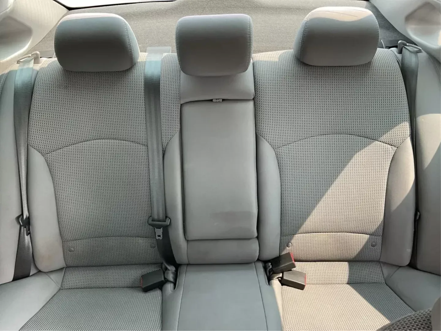 2014 Hyundai Sonata GLS (5NPEB4AC8EH) with an 2.4L I-4 gasoline direct injection engine, located at 401 Woodman Dr, Riverside, OH, 45431, (937) 908-9800, 39.760899, -84.123421 - 2014 Hyundai Sonata GLS - Photo#13