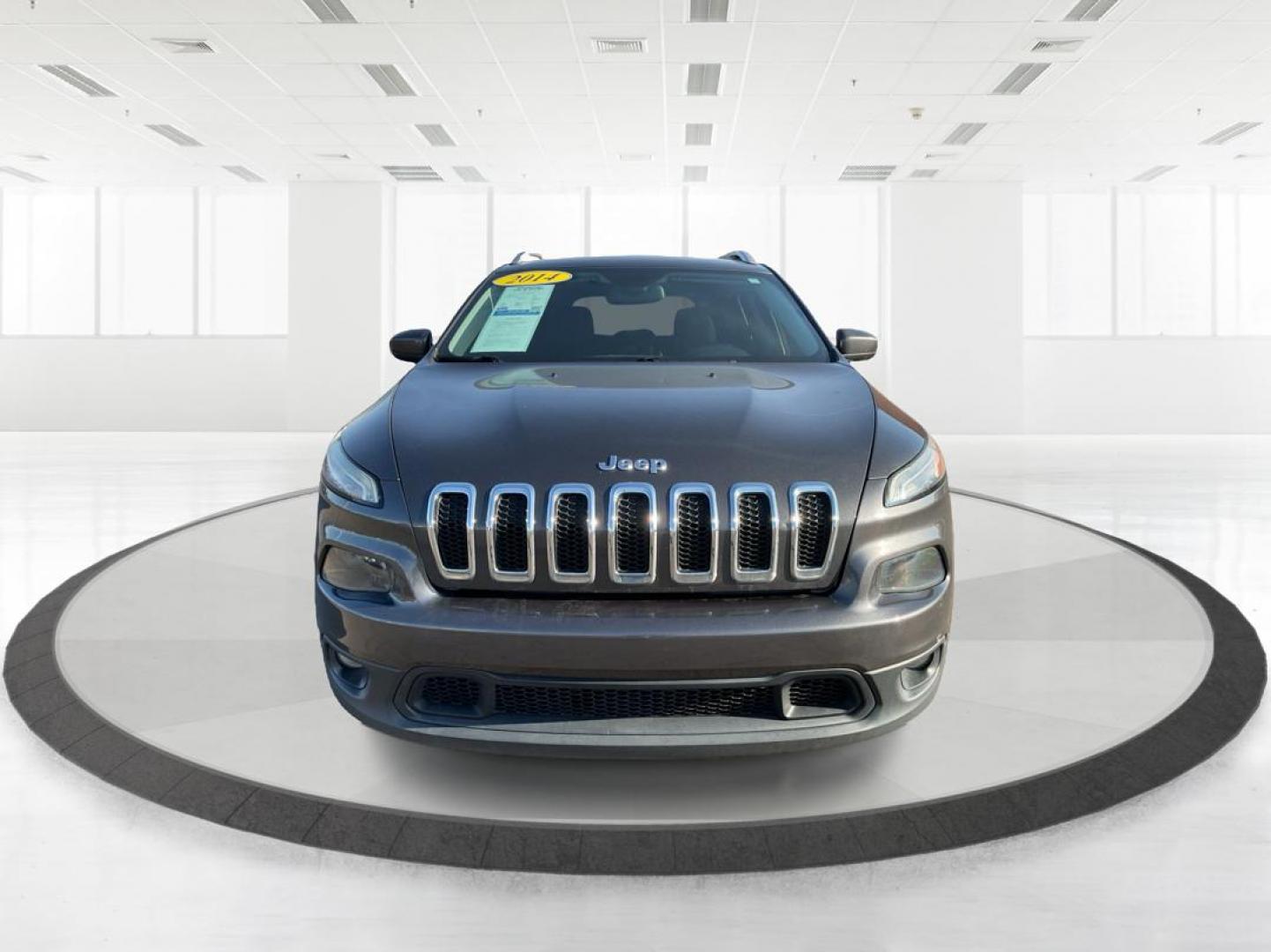 2014 Jeep Cherokee Latitude (1C4PJLCS0EW) with an MultiAir2 Tigershark 2.4L I-4 variable valve contr engine, located at 8750 N County Rd 25A, Piqua, OH, 45356, (937) 908-9800, 40.164391, -84.232513 - 2014 Jeep Cherokee Latitude - Photo#6