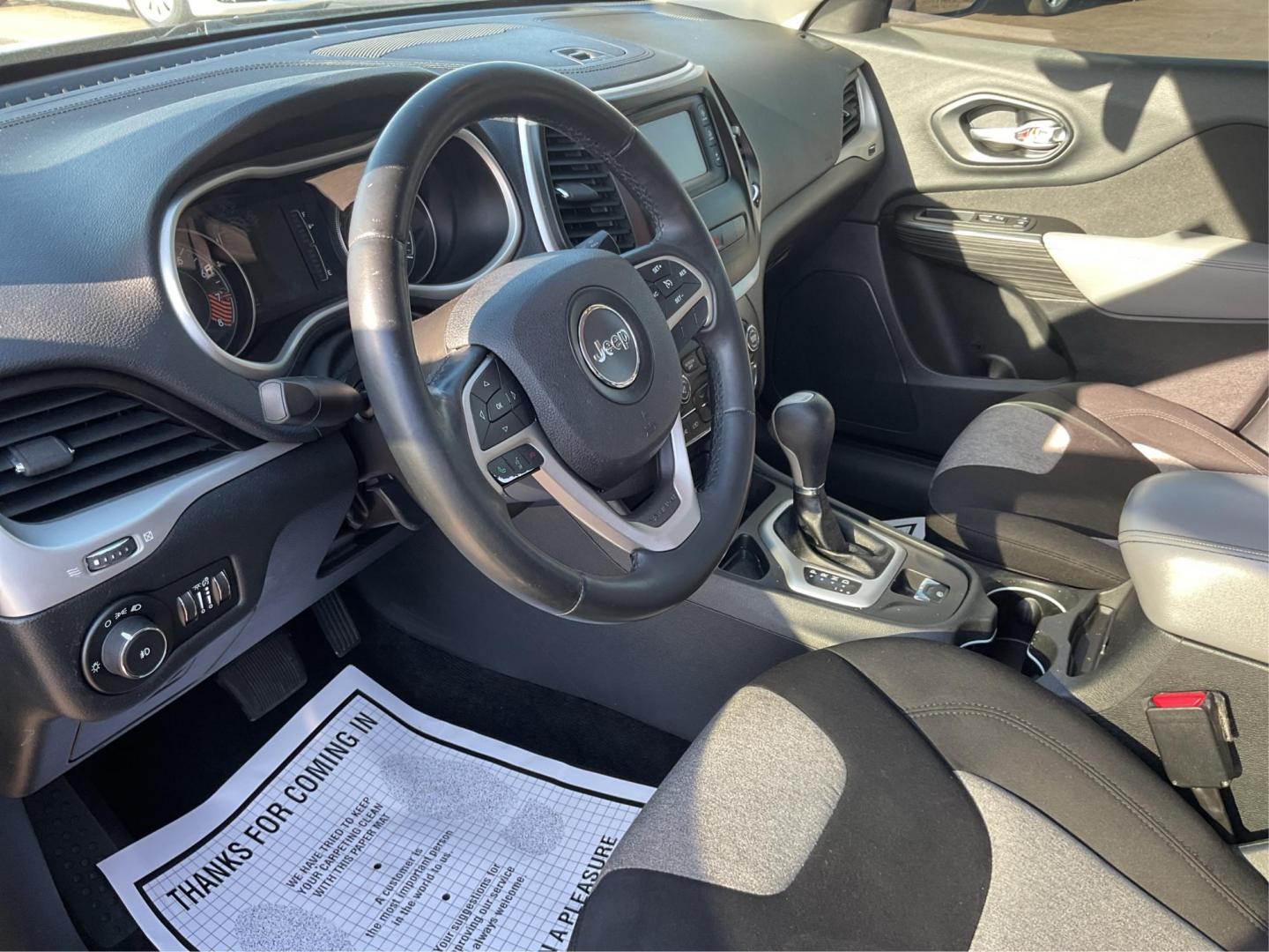 2014 Jeep Cherokee Latitude (1C4PJLCS0EW) with an MultiAir2 Tigershark 2.4L I-4 variable valve contr engine, located at 8750 N County Rd 25A, Piqua, OH, 45356, (937) 908-9800, 40.164391, -84.232513 - 2014 Jeep Cherokee Latitude - Photo#8