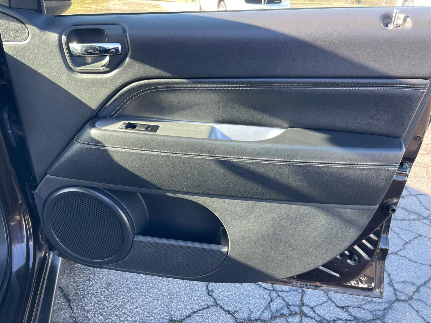 2014 Jeep Compass Latitude (1C4NJDEB7ED) with an Other engine, located at 8750 N County Rd 25A, Piqua, OH, 45356, (937) 908-9800, 40.164391, -84.232513 - 2014 Jeep Compass Latitude - Photo#18