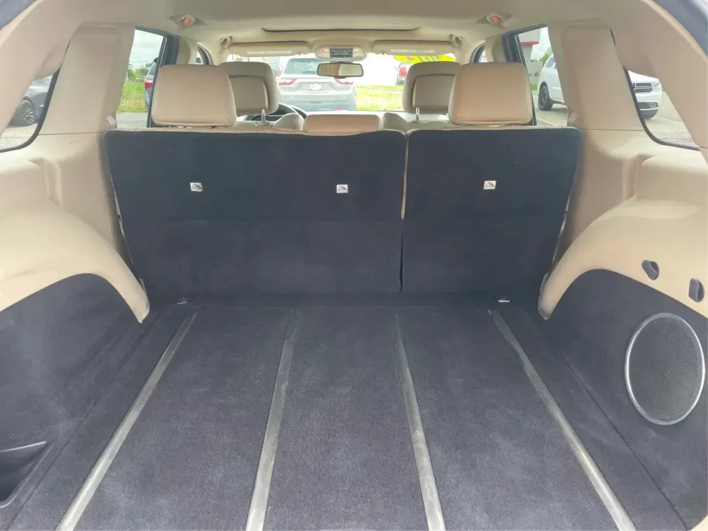 2014 Jeep Grand Cherokee Limited (1C4RJFBG4EC) with an Other engine, located at 401 Woodman Dr, Riverside, OH, 45431, (937) 908-9800, 39.760899, -84.123421 - 2014 Jeep Grand Cherokee Limited - Photo#12