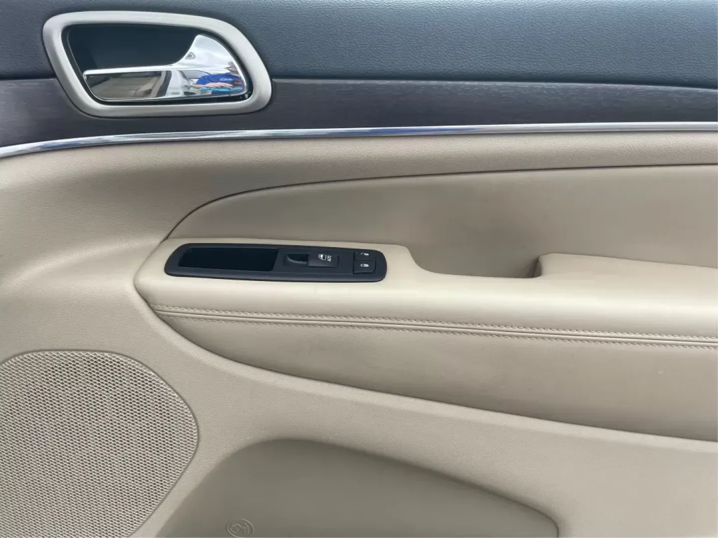 2014 Jeep Grand Cherokee Limited (1C4RJFBG4EC) with an Other engine, located at 401 Woodman Dr, Riverside, OH, 45431, (937) 908-9800, 39.760899, -84.123421 - 2014 Jeep Grand Cherokee Limited - Photo#20